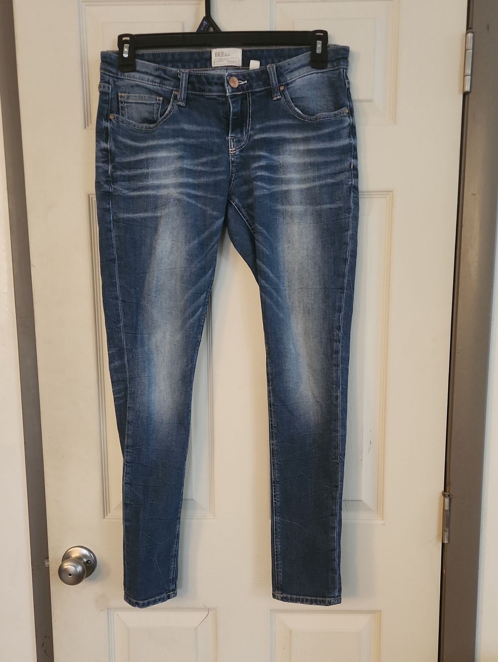 BKE Women's Medium Blue Skinny Jeans
